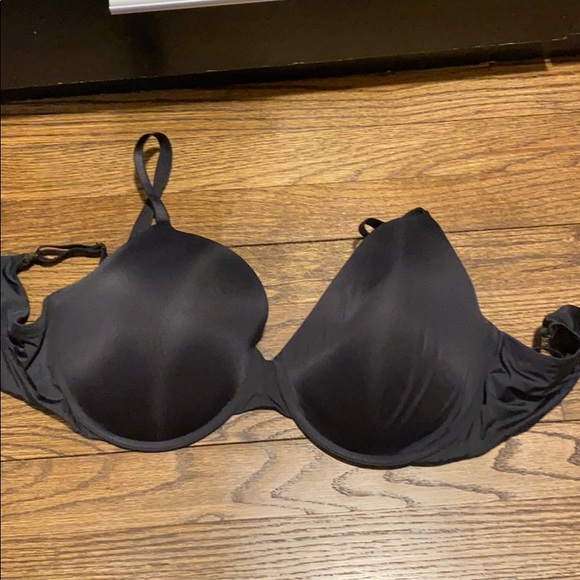 Victoria’s Secret bra